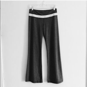 Lululemon Athletica G1 Flare Yoga Pant in Grey